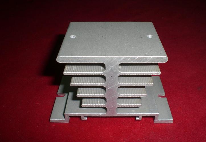 铝型材开模制作 铝合金柱铝挤压加工 流水线柱铝挤出加工 可定制